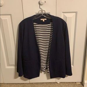 Skies are blue navy blazer